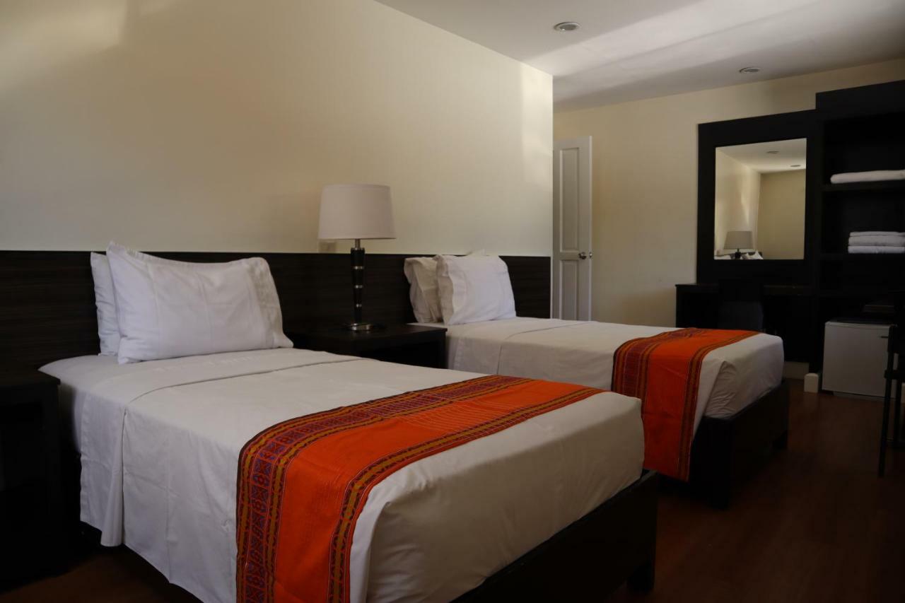 โดมิซิลิโอ ลอเรนโซ Hotel Davao ภายนอก รูปภาพ
